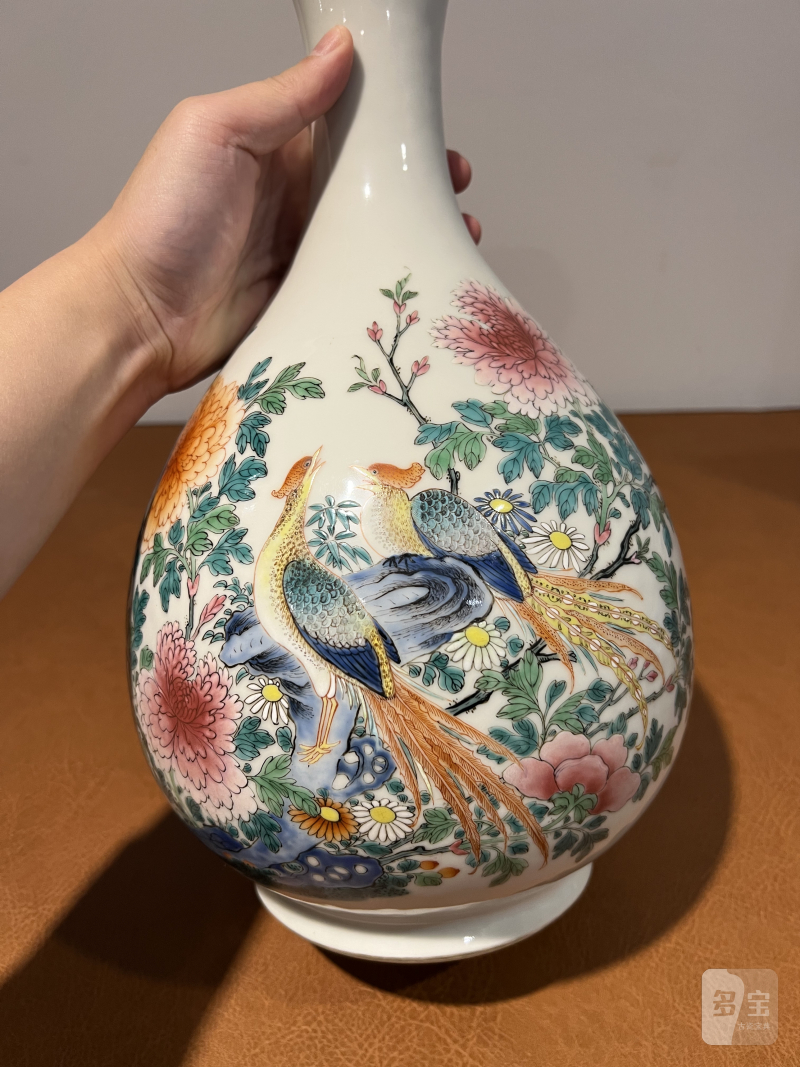 清雍正 粉彩花鸟纹蒜头瓶 - 图4